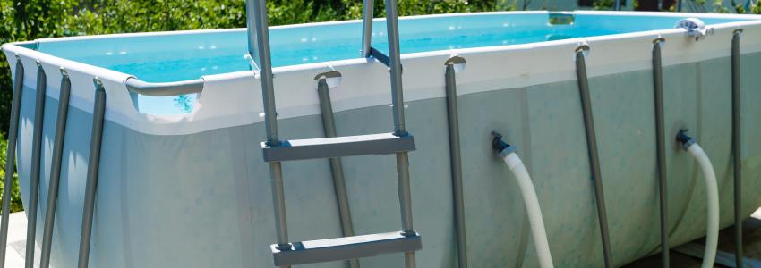 Zu sehen ist Bild 1 zum Beitrag mit dem Thema: Gartenpool rechteckig: Modelle & Empfehlungen