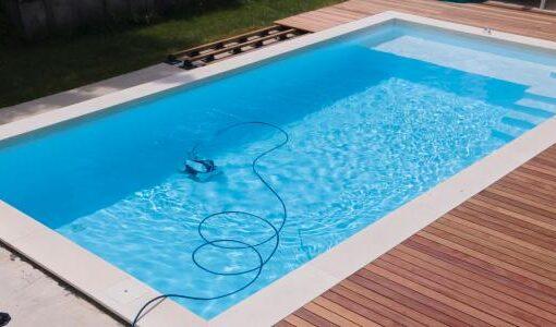 Zu sehen ist Bild 1 zum Beitrag mit dem Thema: Gartenpool verkleiden - Ideen für schöne Poollandschaften