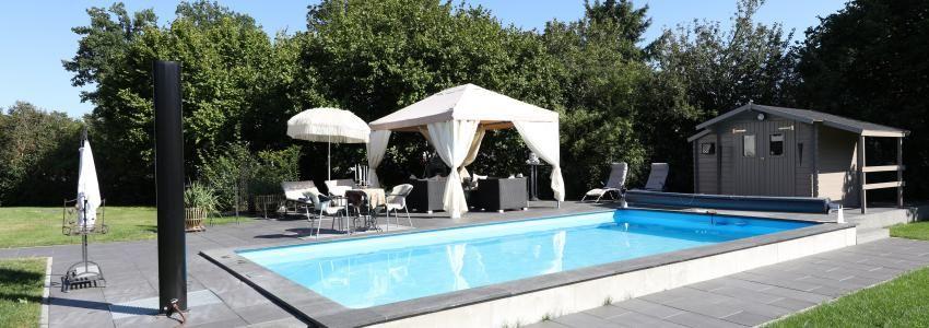 Zu sehen ist Bild 1 zum Beitrag mit dem Thema: Moderne Gärten mit Pool