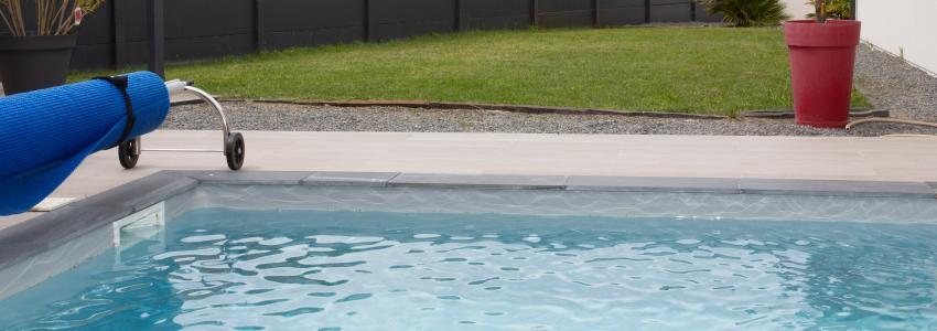 Zu sehen ist Bild 1 zum Beitrag mit dem Thema: Pool 2m tief: Kosten & Ratgeber
