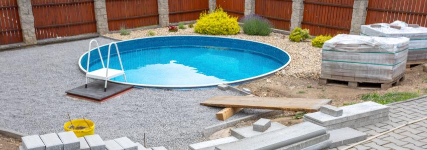 Zu sehen ist Bild 1 zum Beitrag mit dem Thema: Pool im Garten integrieren